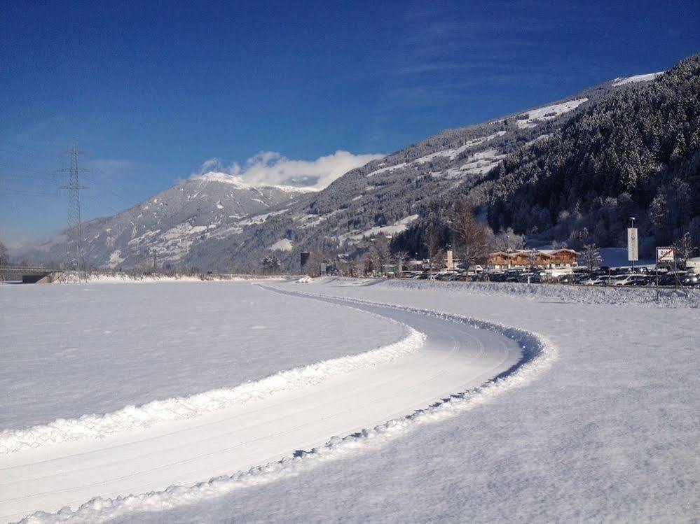 Pension Kreuzjoch Zell am Ziller Eksteriør billede